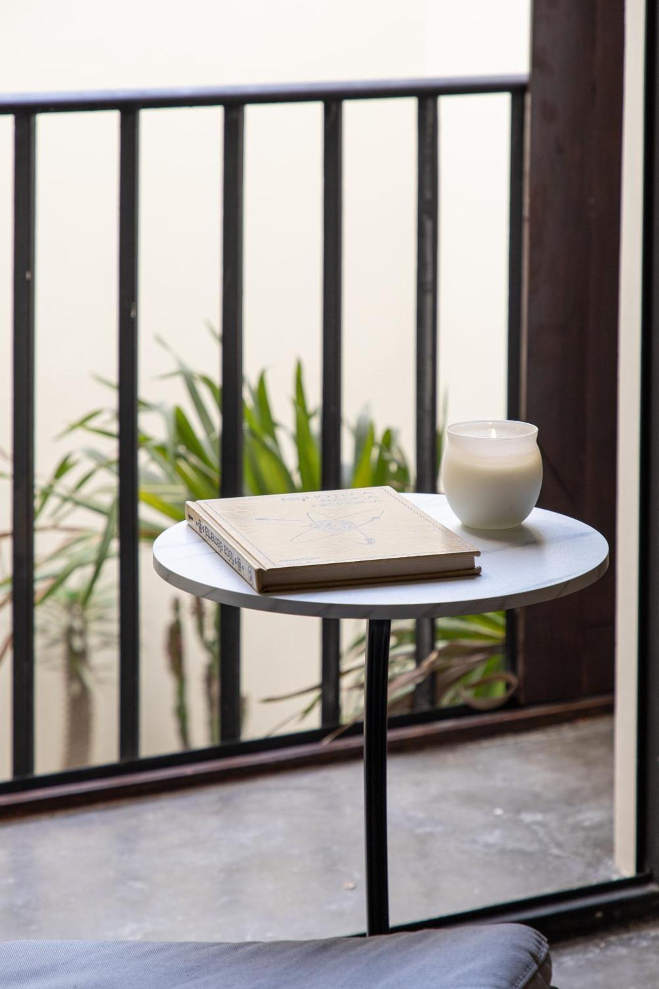 Casa Lumos - Minimalist Comfort Suites In Centro Historico Oaxaca Exterior photo