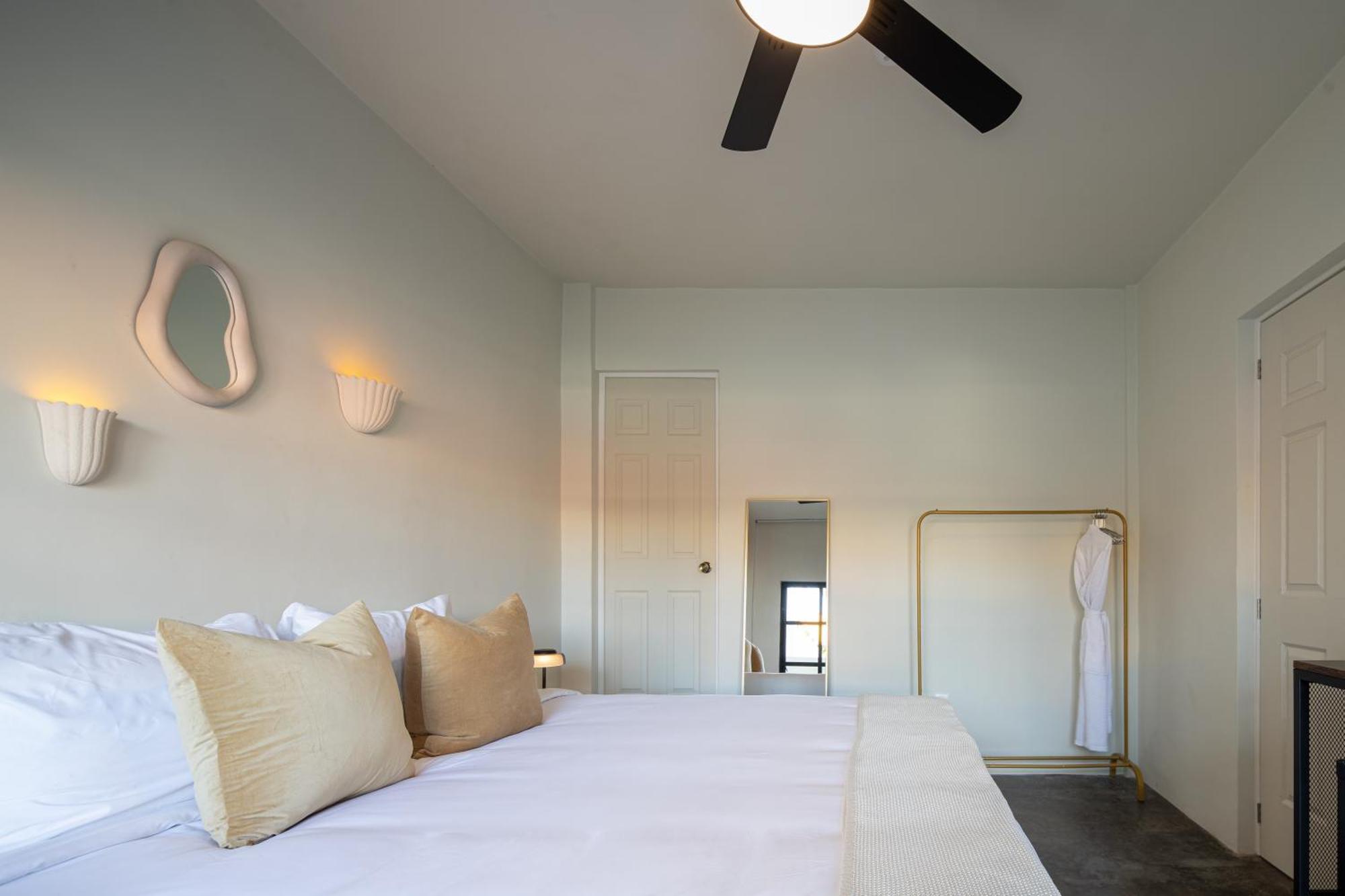 Casa Lumos - Minimalist Comfort Suites In Centro Historico Oaxaca Exterior photo